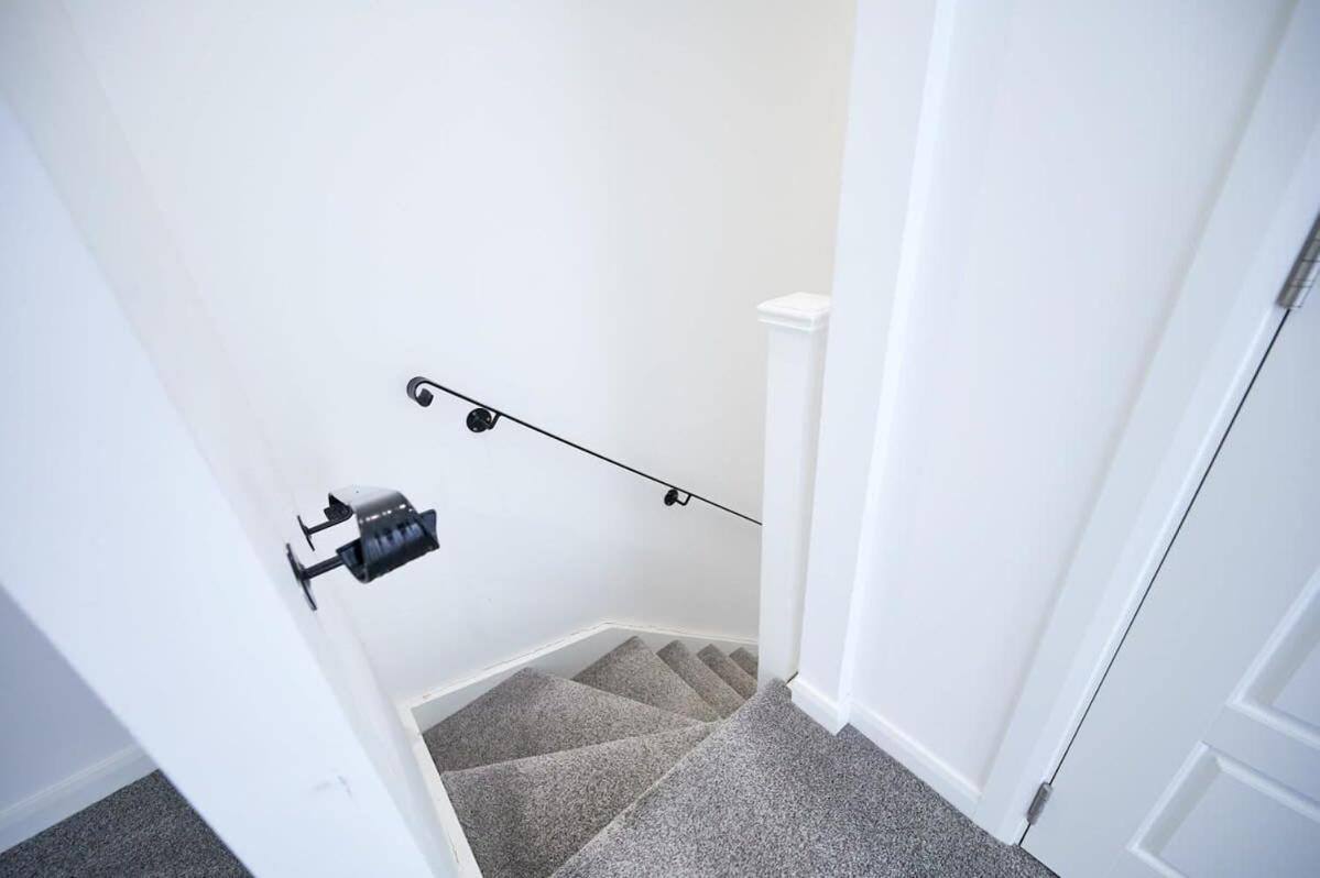 Modern 2 Bedroom Apartment In Preston Preston  Exterior photo